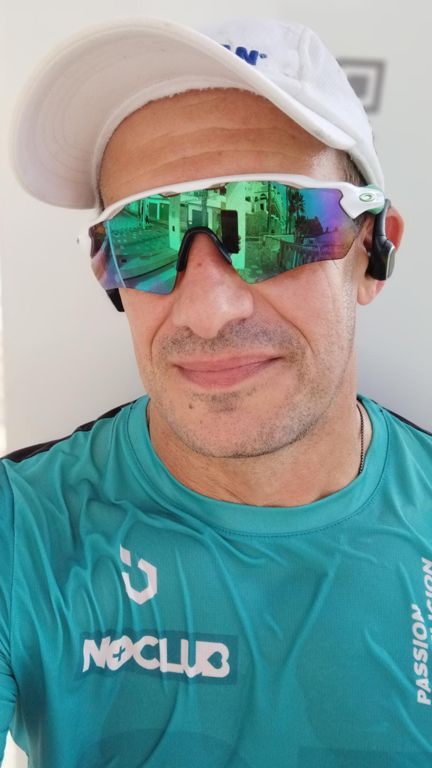 Carrera de mañana
15' cal + 3x2000 (2'trote)+VC.