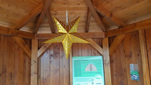Stern in der Köhlerhütte