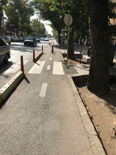 Bike road in Gasrodasht Street.