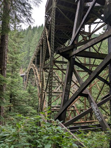 The closed Fairfax bridge