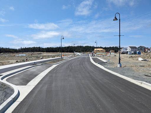 New tarmac! Rider will be ripping down this, gonna be FAST.