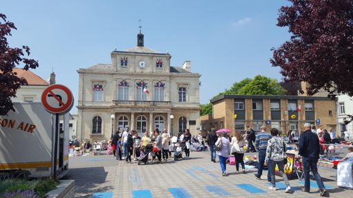 Marché aux puces à Marquise