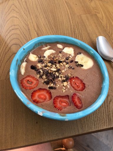 Homemade peanut cacao breakfast bowl... recovery food done right!