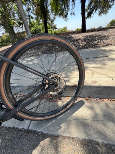 Just a little wire caught in the wheel👎🏼