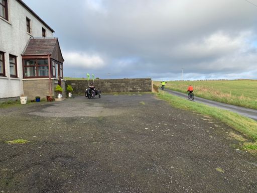 No car , nobody at home at Sandy’s