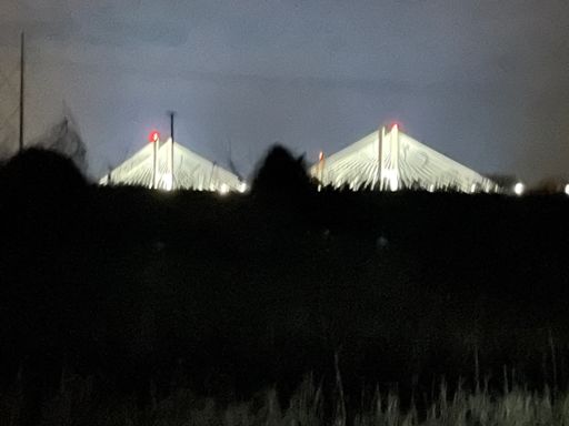 Such a relief to see the bridge, rough guess is about 15 miles of gravel total to get here, good gravel though nice to be riding gravel on the road bike again, rouge roubaix style
