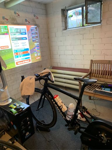 Exklusiver Blick ins pain cave kurz vor dem Start:-))