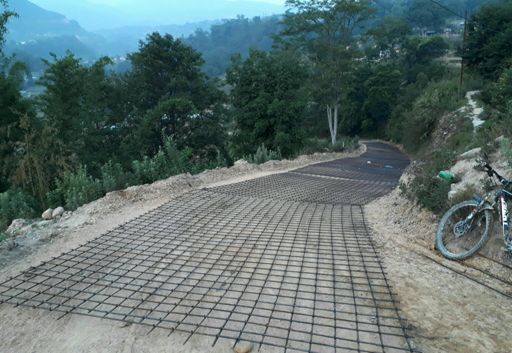 The next trail to go - Nallu up to Chhampi