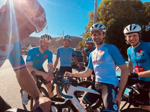 When you color coordinate w/ the smurfs