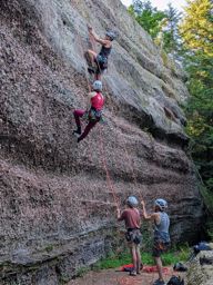 Escalade Pierre percée