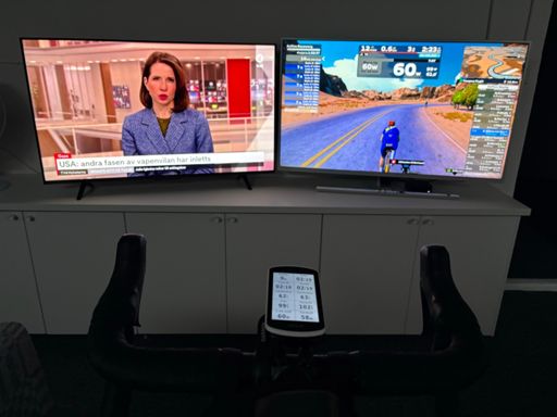 Bra att kunna se på TV samtidigt. 