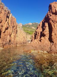 Paddle dans les calanques de l’Esterel