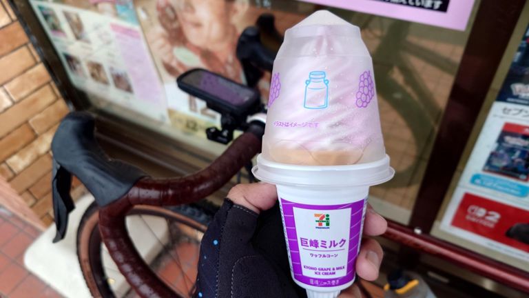 途中で雨に降られたけど、ご褒美は忘れない♪