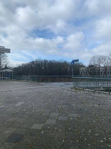 Sehe ich da was Blaues zwischen den Wolken?:-))