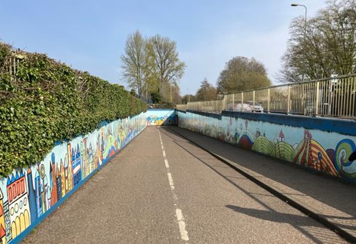 Marston Ferry cycle path as it swaps from one side of the road to the other