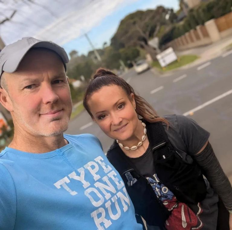 With Cin-dawg wearing my fav Diabetic running top