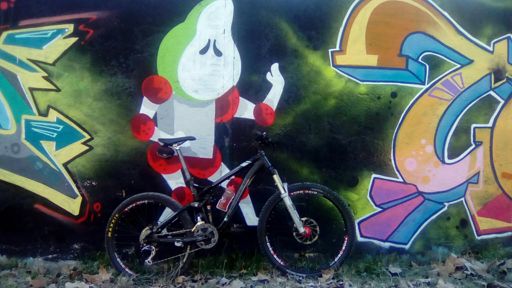 ¡Que me la roba el cabeza pera!