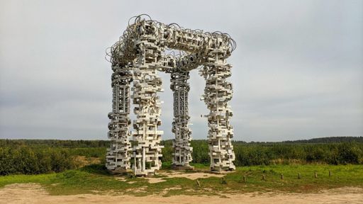 Белые врата , арт объект