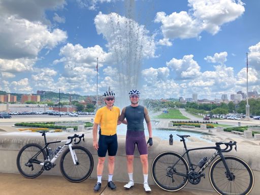 Atleast the lady taking the photo got the projects to the left instead of the beautiful city skyline.   Smh