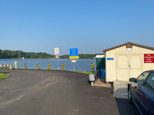 Merry Point Ferry ⛴