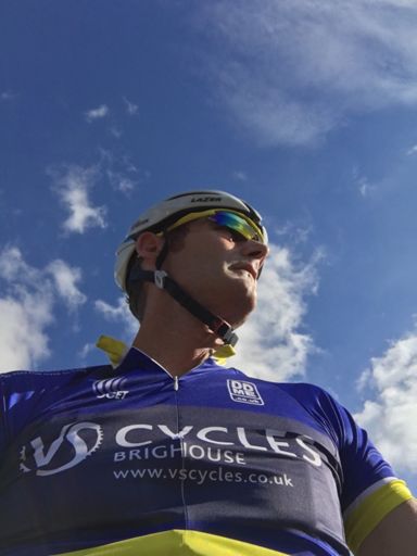 Not lot of cloud but LOT OF WIND 💨