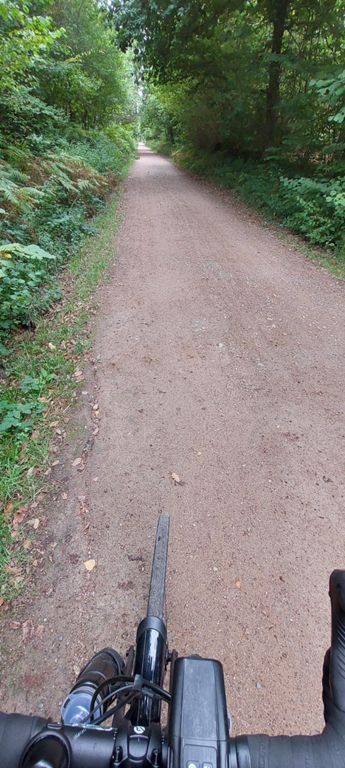 Some parts of the Crab and Winkle Way were tarmacked, though others were like this, which I felt risky for our tyres which have now done 2406 miles up to yesterday.