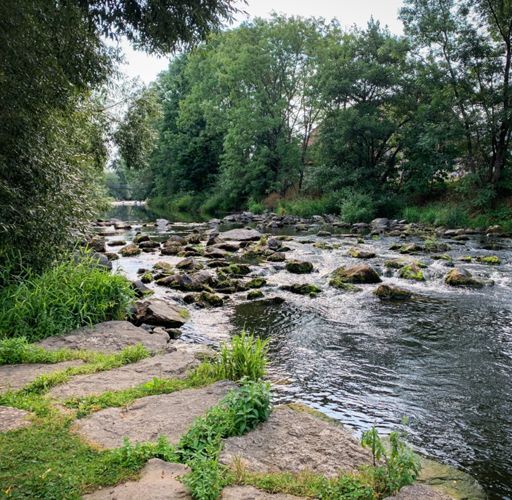 Am der wilden Rodach bei Unterlangenstadt