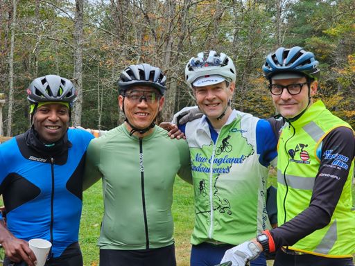 With Colin, Fujian and Chip at the first stop. Zee left us out of the parking lot and may have been at the potato stop by this time