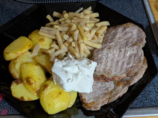 Vorerst gibt´s bei mir nur Keto, hier letztmalig knapp über 50g Kohlenhydrate.