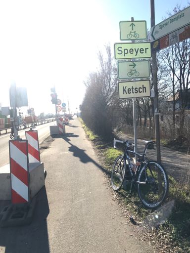 Rheinbrücke Speyer ist für Radler und Fußgänger frei