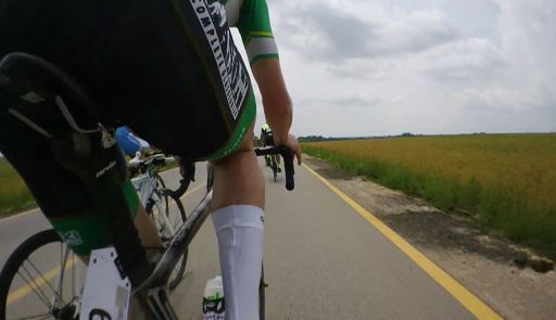 Perhaps that's a bit too close my "friend". Switching across right as he passes me. So stupid. Almost crashed. My quick release f**** up his rear mech, I think.  This is the very same guy as in the other pic.