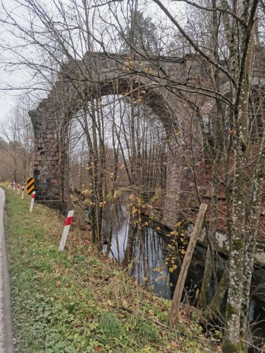 Kozin. Stary most kolejowy.