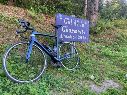 Fun Fact™ van Didier van de Hobbyhoek: « Col de la Charmette » is een anagram van « Col de Chalarmette ».