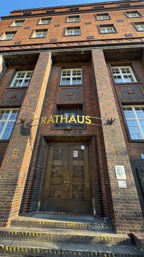 Nach dem Termin im Rathaus Weißensee lief ich ohne Hast nach Hause…