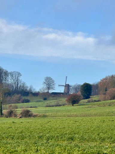 En arrivant au mont rouge