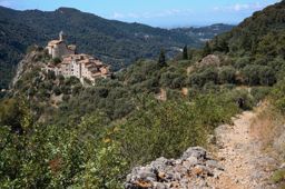 Rando famille entre Peille et Peillon