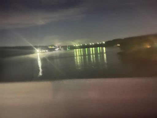 The Lay Lake dam with a view (pretty much) of the top end of Lake Jordan … although technically probably just called the Coosa River here.
