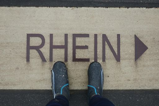 Hoffentlich ist die Überschuh-Zeit bald vorbei!