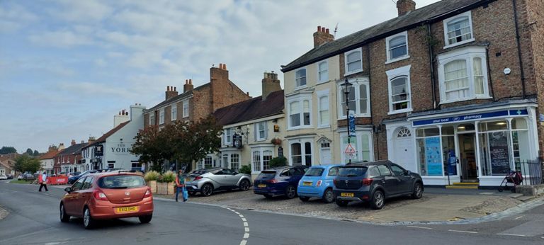 4* The George Hotel, Easingwold. Booking for this evening had taken a while; I am glad for this happy result.

Searches suggest it is in one of Easingwold's younger town centre buildings: no mention in local histories, Historic England's website or BHO: British History Online.
