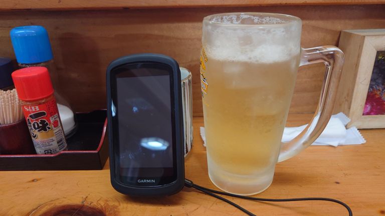 今日もウェルカムドリンクの梅サイダーいただく。