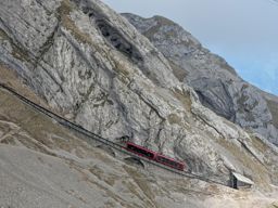 Arête Ruessiflue & Pilatus par la crête