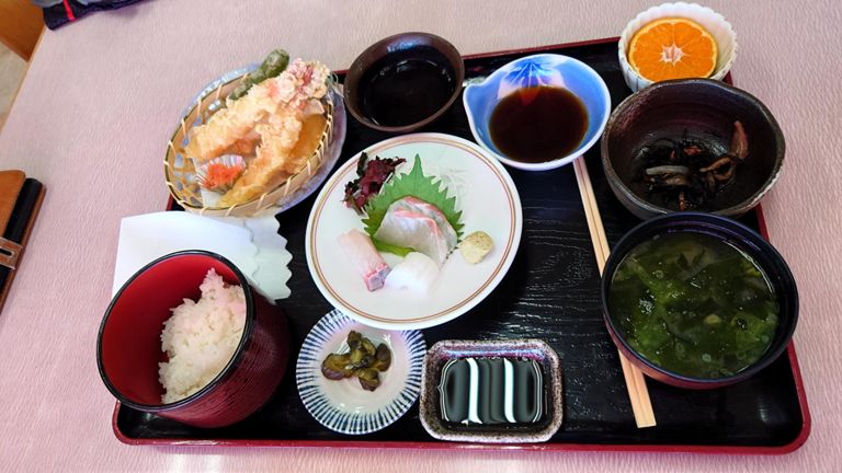 奥様は来島御膳を注文♪