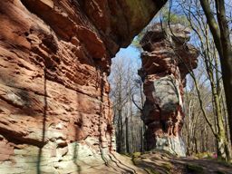 Entre roches et ruines autour d’Obensteinbach