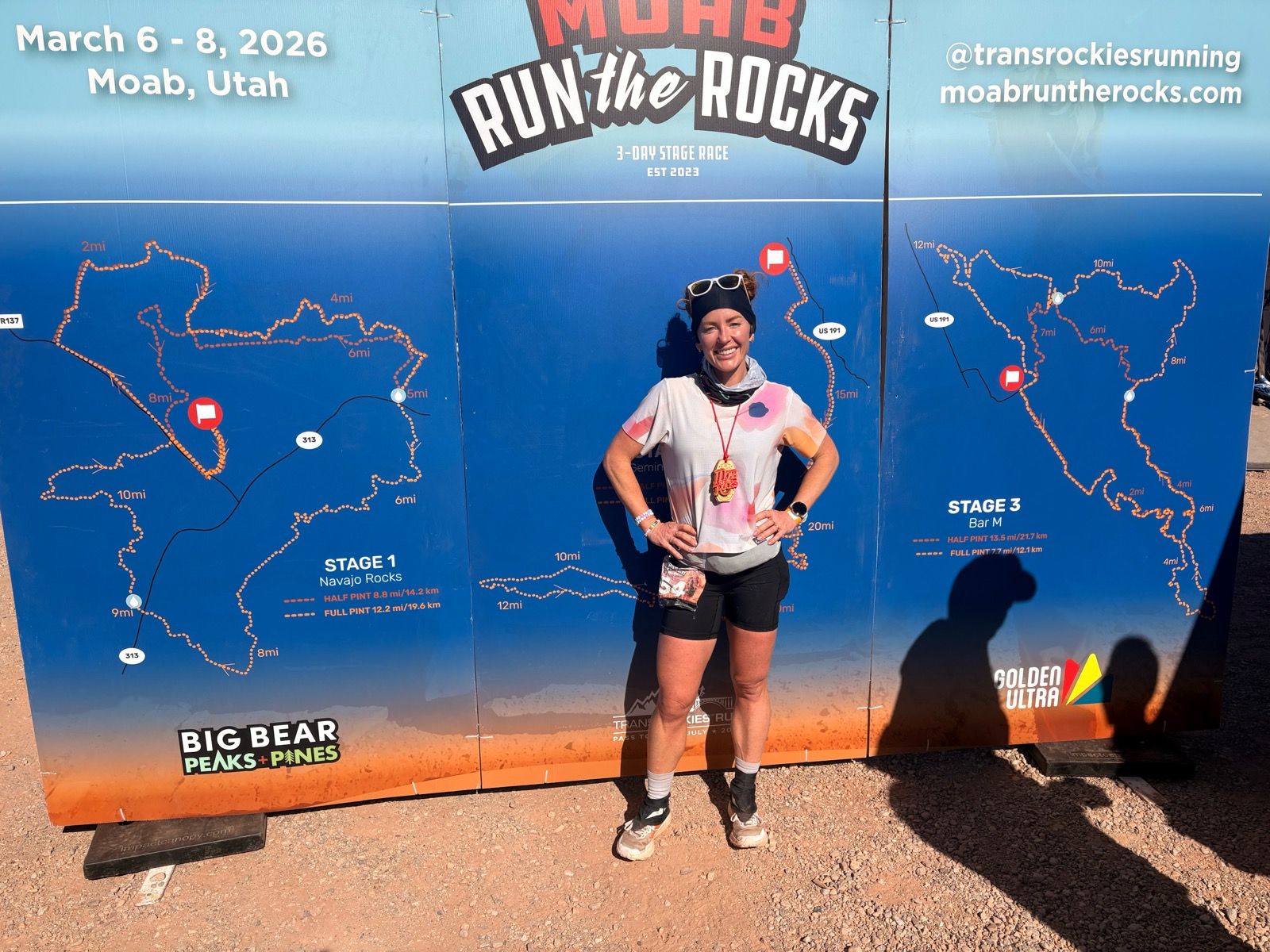 Happy international women’s day! Just finished three days of running through the desert in Moab 😮‍💨 got soooo many compliments on my Samsara outfit today for stage 3! 