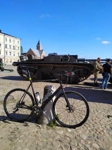 Германский байк и германская САУ StuG III