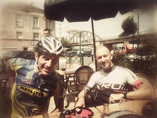 Les p'tits champions du jour, ... gros cœur.
☺️