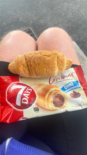 7 days croissant