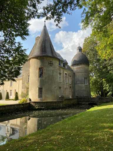 Chateau de Cisai St Aubin