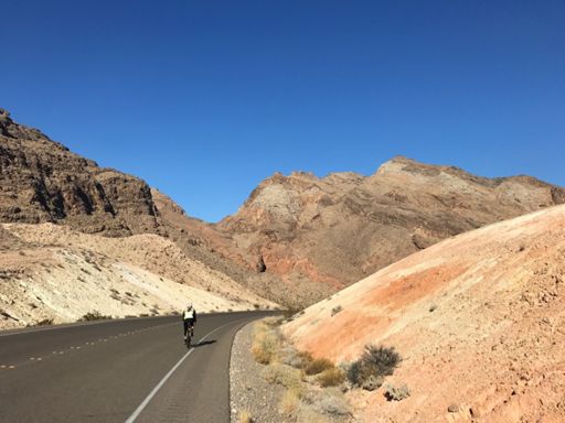 North Shore Rd has little traffic and some awesome climbs.