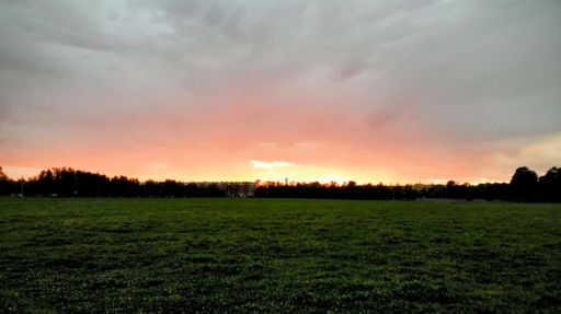 Красный закат. Фотка плохо передает оттенок.